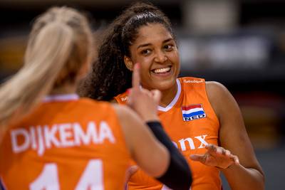 Volleybalsters sluiten af met vijfde plek in Montreux