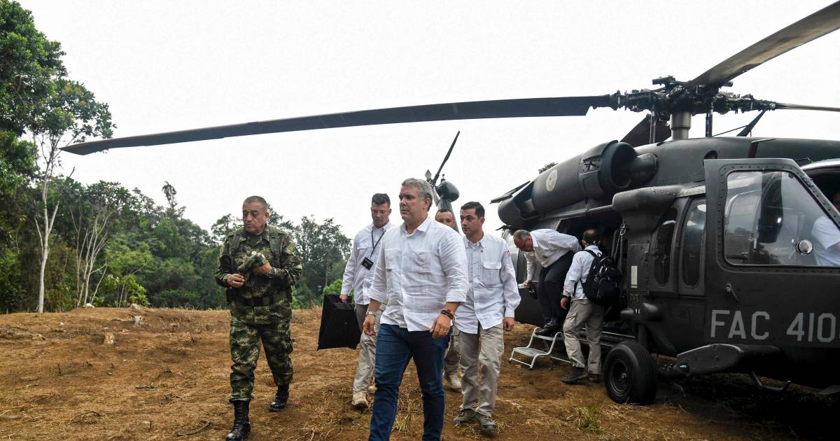 Photo of Vrtuľník zostrelil kolumbijského prezidenta  V zahraničí