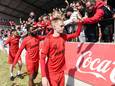 LIVE ANTWERP-UNION. Onze man op de Bosuil zag hoe spelers genoten van aanmoedigingen fans: “Een motivatieboost” - Teuma in selectie Union