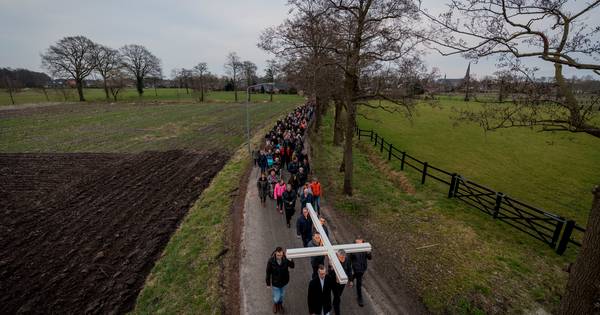 Grote inbreng van jongeren bij De Passie in Mariaparochie-Harbrinkhoek