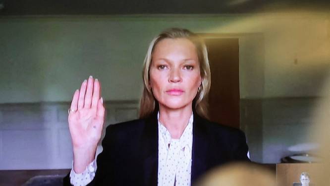 Fans vol lof over Kate Moss na haar getuigenis in de rechtbank: “Ze is een koningin”
