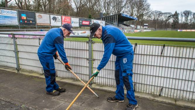 Schoffelende zeventigers van de vrijdagploeg van TSC zijn goud waard: ‘Maar wie komt er na ons?’