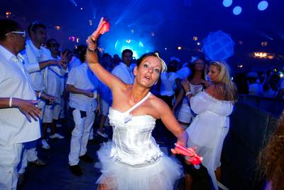 ArenA kleurt wit voor de laatste keer Sensation