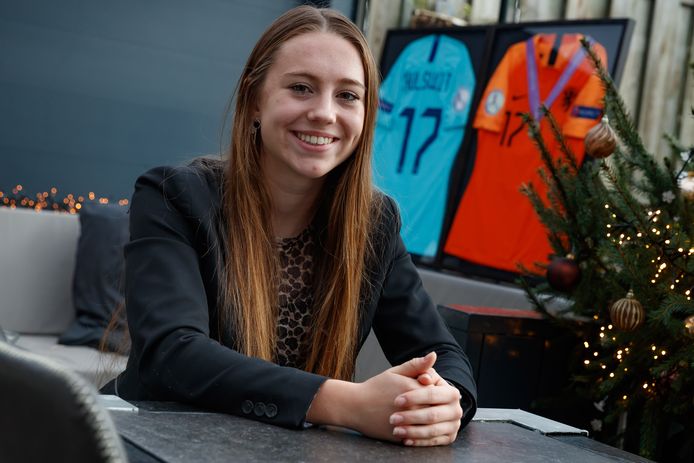 Jeugdinternational Zera Hulswit uit Stampersgat: 'Ooit wil ik het ...
