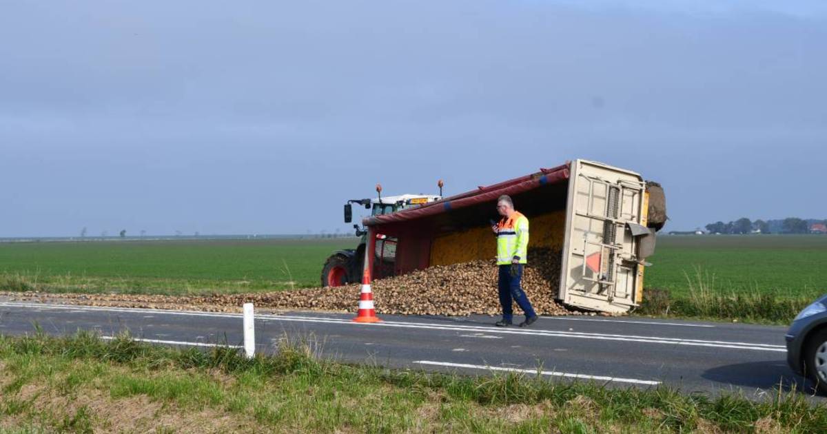 N256 tussen Zierikzee en Goes dicht vanwege aardappelen op de weg