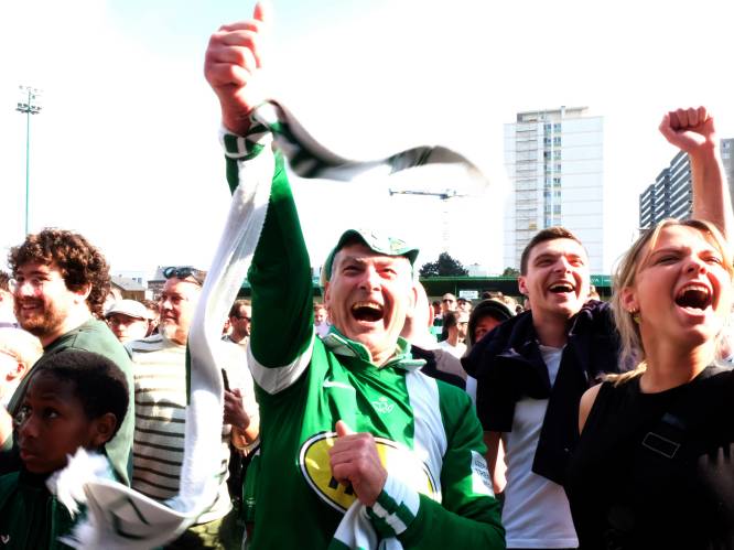 Feestje in Oscar Van Kesbeeckstadion barst los: Racing Mechelen kampioen!