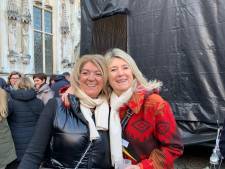 Mercedes Van Volcem neemt lookalike mee op haar VOOR BRUGGE-lijst: “Ze verwarren ons heel vaak”