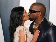 Kim Kardashian moquée pour avoir écouté l’album de Kanye West... le son coupé