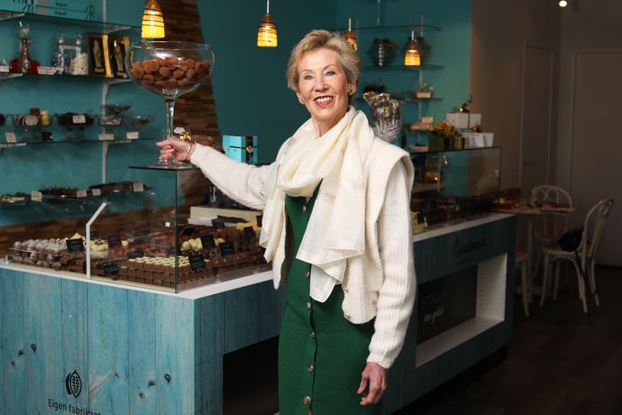 Cokky (74) zoekt na 38 jaar iemand die haar chocolaterie in Naaldwijk ...