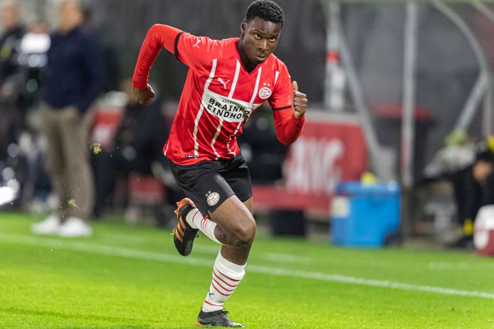 Jong PSV reist met teruggekeerde Van de Blaak naar ADO Den Haag PSV