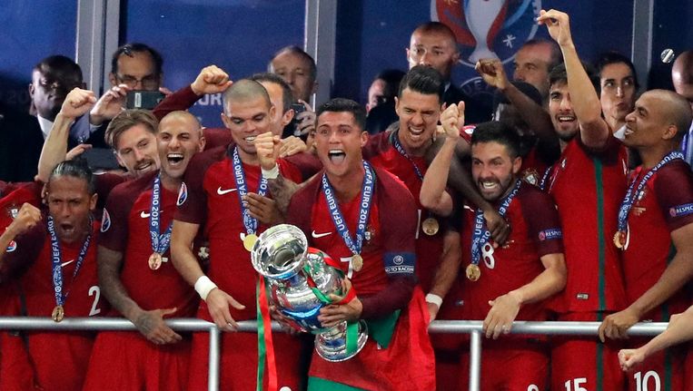 Portugal Voor Het Eerst Europees Kampioen Na Hemeltergende Finale De Volkskrant