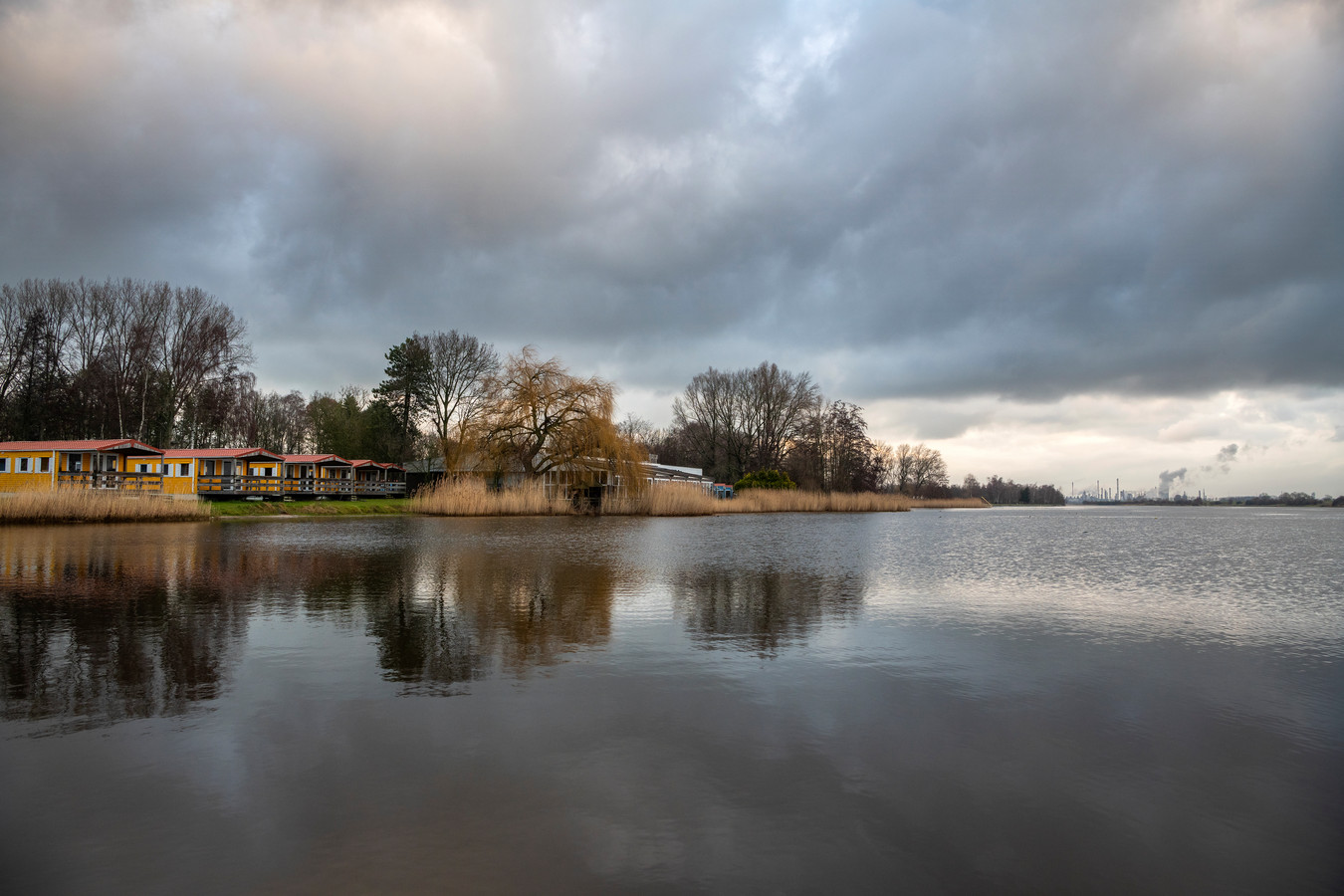 Miljoenenklapper Marina Beach verder weg dan ooit Peter Gillis