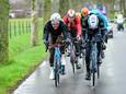 LIVE GENT-WEVELGEM. Van Avermaet blikvanger in kopgroep van 14, op naar de windslag in De Moeren!