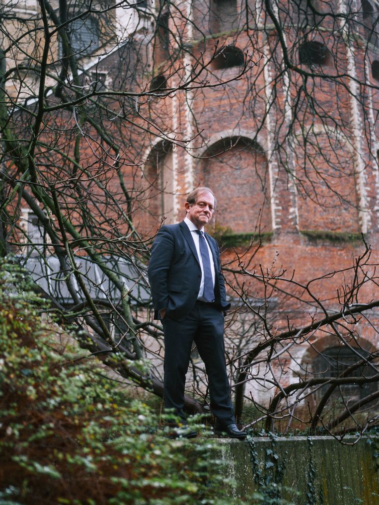 'Er wás geen coronadebat. Men heeft een grotere eensgezindheid voorgewend dan er feitelijk is. Dat is riskant. Er staan nu meer mensen weigerachtig tegen de wetenschappen dan voorheen.' Beeld Thomas Sweertvaegher