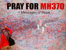 Des possibles débris du vol MH370 remis aux autorités australiennes
