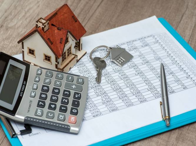 Wat brengt meer op: een huis kopen of ‘papieren’ vastgoed op de beurs? Expert: “Onderschat de onderhoudskosten van een fysieke woning niet”