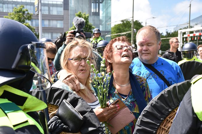 Een betoger hield een emotioneel relaas