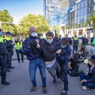 Halsema had XR-demonstranten niet mogen verplaatsten, oordeelt nu ook de Raad van State