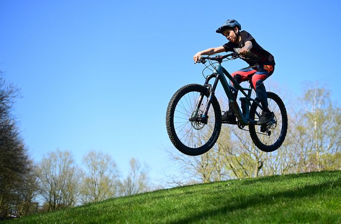 Leef je uit op de mountainbike.