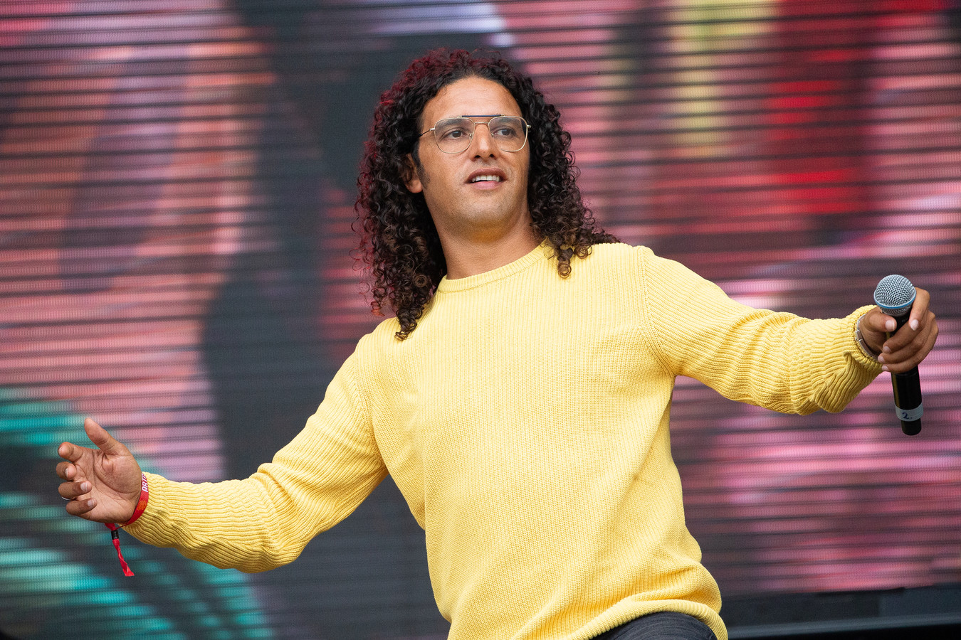 Ali B dankbaar voor steun na overval en Freek vraagt tips voor