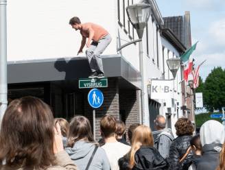 Fluiten op een trap en toveren met plooistoeltjes: Centrum Hulst is één groot klimrek voor wie het durft