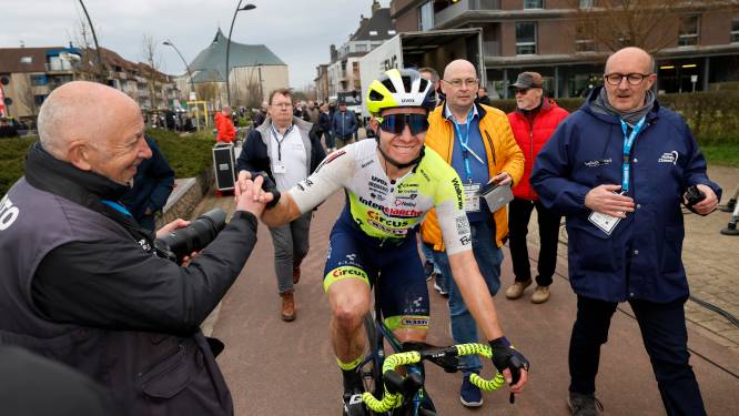 “Een middelvinger naar iedereen die commentaar gaf”: Thijssen sprint zijn frustraties eraf en knalt naar winst in Bredene Koksijde Classic