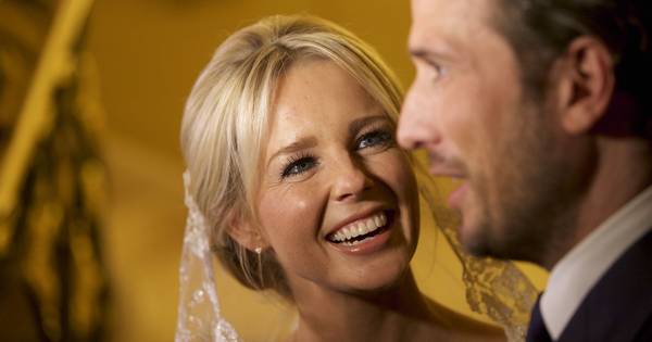 Huwelijksreis Chantal Janzen was één groot tranendal | Show | AD.nl