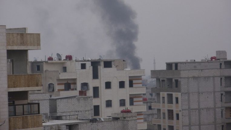 Rook in een buitenwijk van Damascus. Beeld reuters