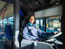 Gratis met de bus en nog iemand meenemen ook: proef voor Alphenaren en Baarlenaren met een deeltaxipasje 