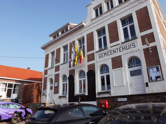 Politie doet huiszoekingen in Gooiks gemeentehuis en bij gemeentesecretaris