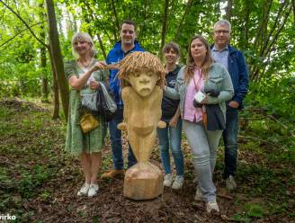 Natuurwandeling in Moorsel: “Trollen en witte velden daslook in de Biezebroeken”