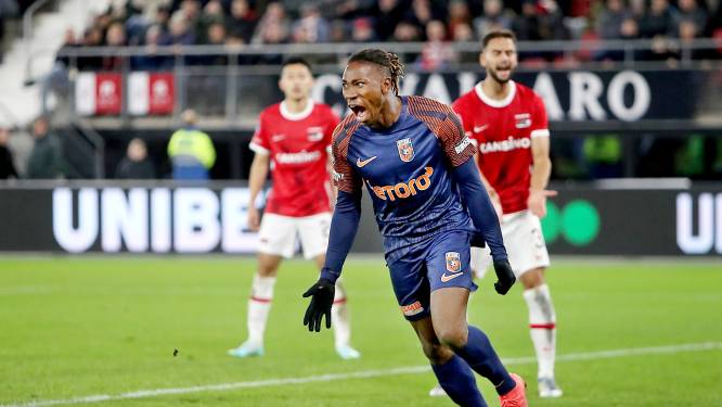 Cocu zet Vitesse naar zijn hand: dolend gezelschap transformeert tot hechte eenheid