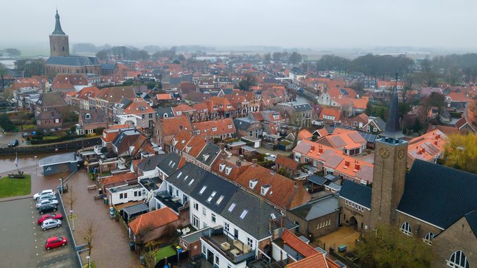 Er zijn ruimere regels vastgesteld voor het plaatsen van zonnepanelen op daken in de binnenstad van Hasselt.