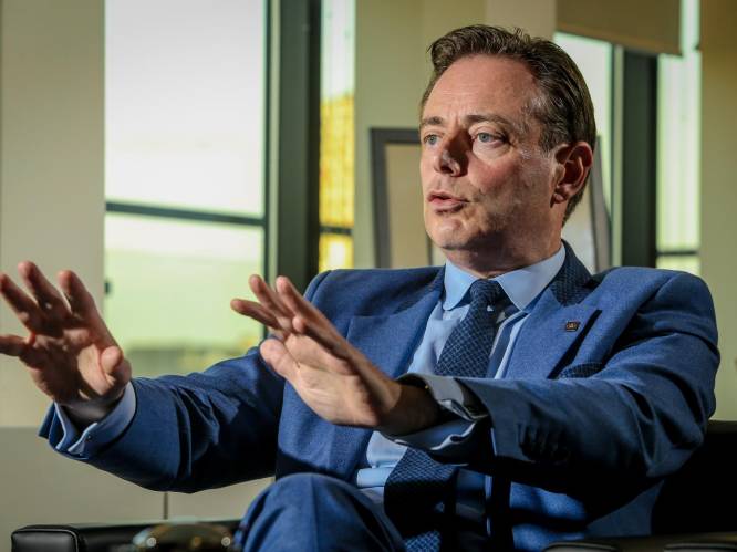 Bart De Wever enige kandidaat om zichzelf om te volgen als N-VA-voorzitter