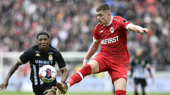Arbnor Muja (Antwerp) maakt zich op voor eerste interlands met Kosovo: “Volgens veel voetbalfans verdiende hij dit al eerder”