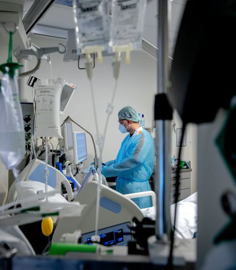 Druk op ziekenhuizen neemt toe, maar aantal coronagevallen neemt af