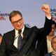 ‘Vrede, veiligheid, Vucic’ wint voor tweede keer presidentsverkiezingen in Servië. Wat wil deze politieke koorddanser?