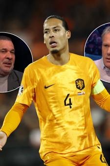 Marco van Basten en Ruud Gullit halen opnieuw uit naar Virgil van Dijk: ‘Kom op nou, je bent zo groot en goed’