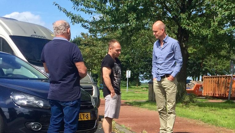 Yuri van Gelder vlak na aankomst in Nederland Beeld anp