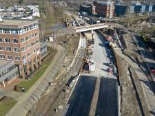Megaklus zit er (bijna) op: spoortunnel in Apeldoorn binnenkort open