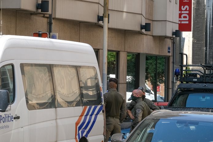 politie interventie in Ibis Hotel