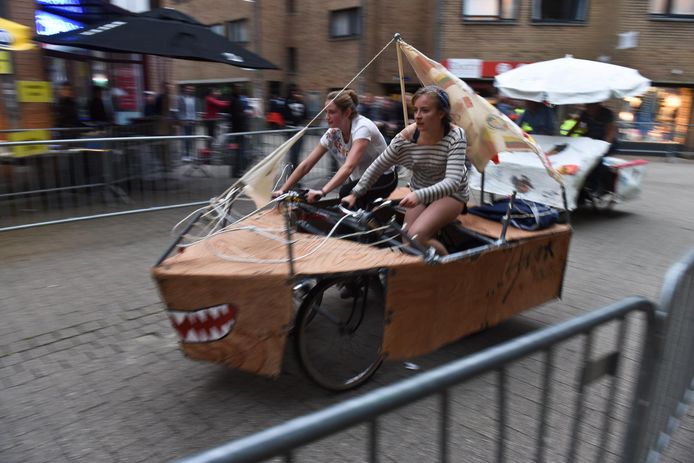 Les 24 heures velo de Louvain la Neuve annulees Belgique 7sur7.be