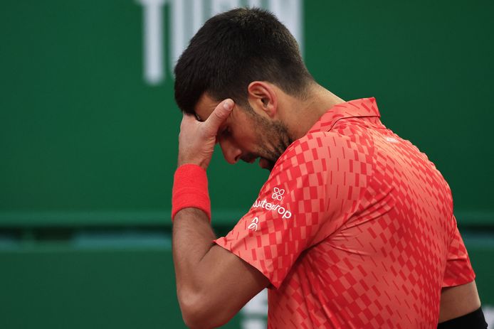 Novak Djokovic suffers a painful defeat in Monte Carlo.