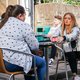 ‘Een mix van dood en ziekte’: sterft beroemde Britse soap ‘EastEnders’ na 40 jaar een stille dood?