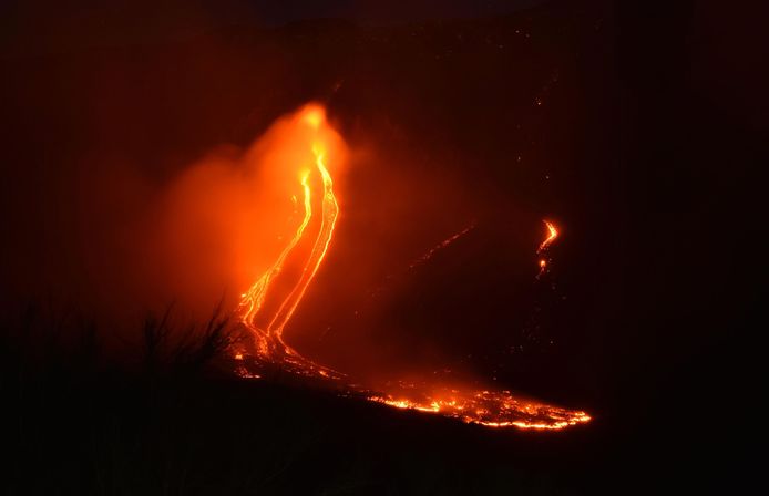 Eerder beeld van de onrustige Etna