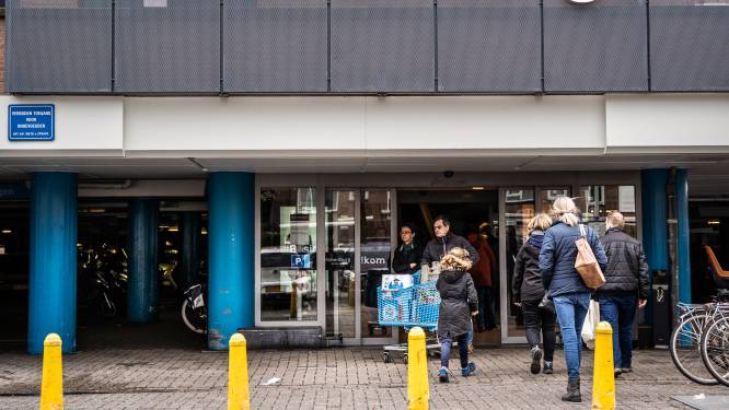 Toegang tot Winkelcentrum Kronenburg weken geblokkeerd, drukke kruising gaat op slot