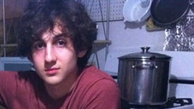 De 19-jarige Dzjochar A. Tsarnajev is nog voortvluchtig. Beeld ВКонтакте