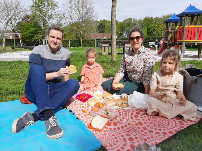 Zandhoven zet toeristisch seizoen in met picknick en fietstocht