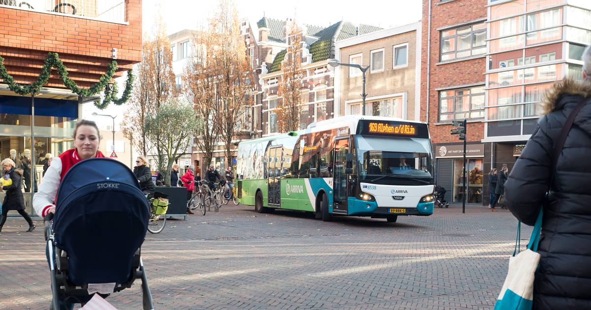 Bus 169 komt niet meer door Alphens centrum Alphen AD.nl