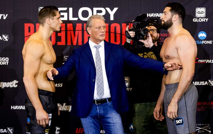 Rico Verhoeven en Jamal Ben Saddik in 2017 tijdens hun staredown.